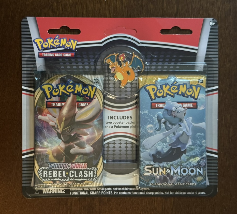 charizard-pin